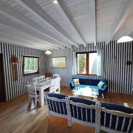 Holiday home Orla Chata Baltic House